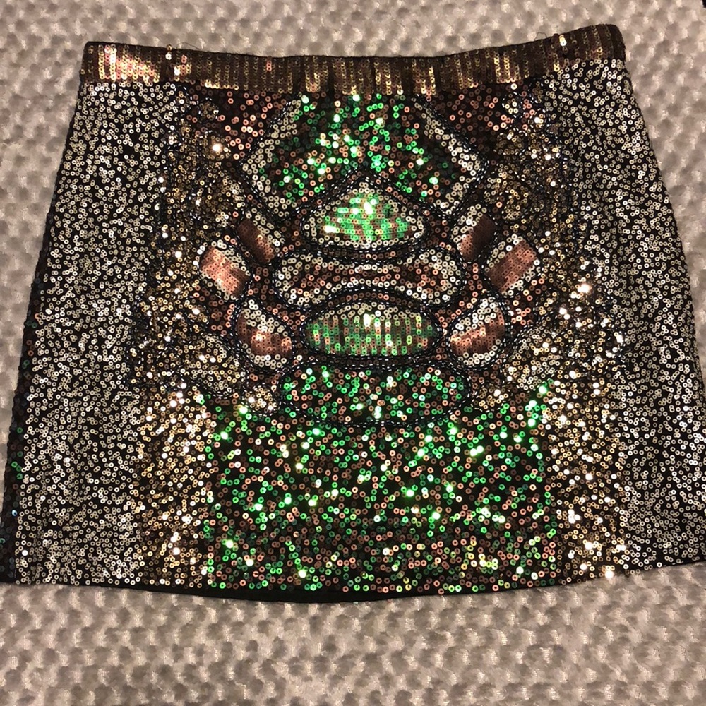 Sequin mini skirt, WITH TAGS!